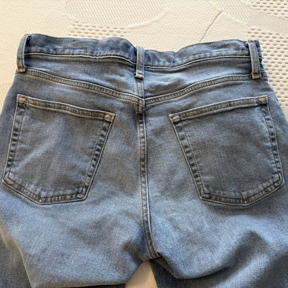 GAP Men's 30x34 Straight Jeans Medium Wash Denim Washwell Classic 5-Pocket EUC - Picture 9 of 9